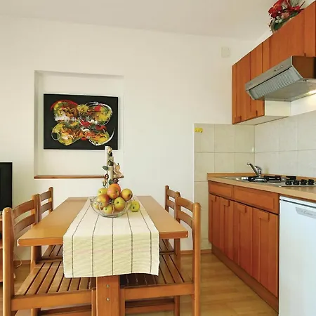 Appartamento Amazing In With Kitchen