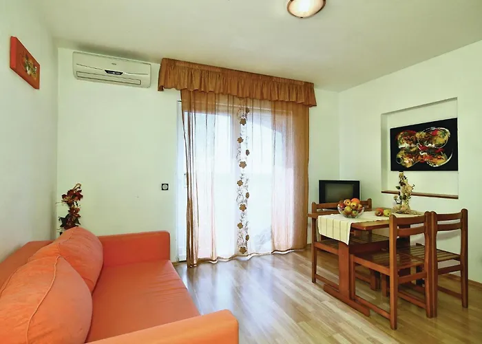 Istarske Kontrade Ii Tar-Vabriga